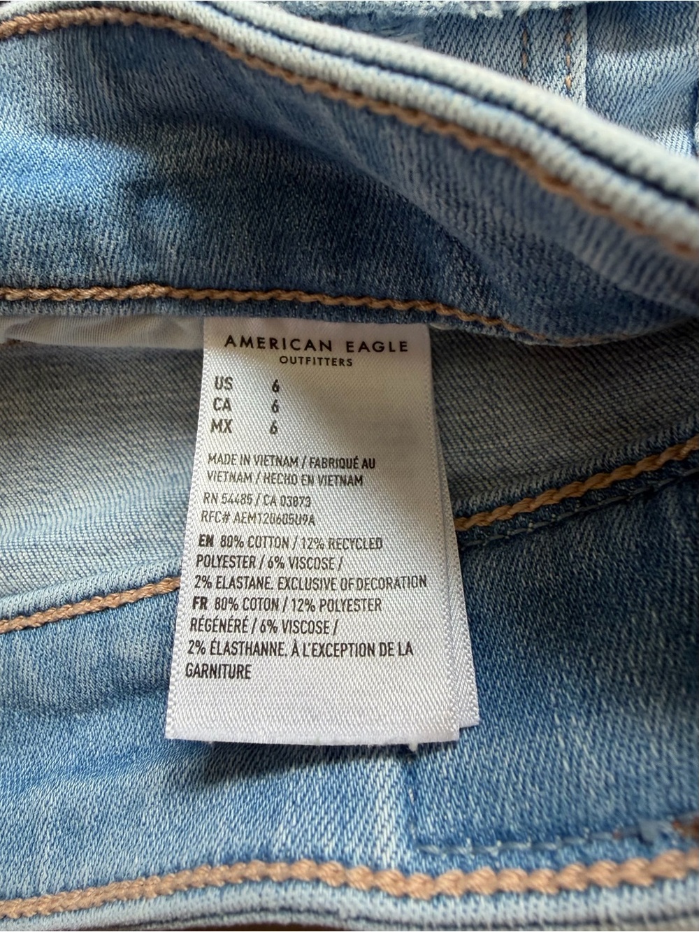 Women’s American Eagle Like New Next Level Stretch size 6. Mid - Rise. - Picture 4 of 6